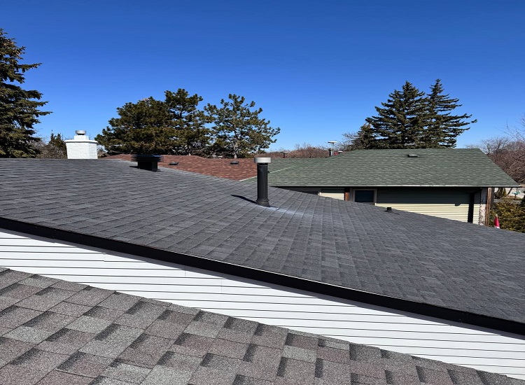 Shingle Inspection & Gutter Cleaning in Richmond Hill